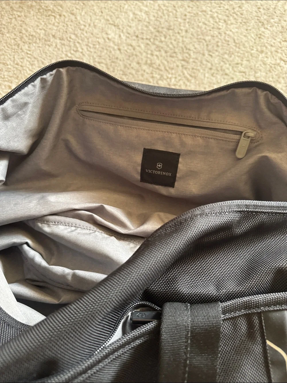 Victorinox Black Nylon Top duffle bag